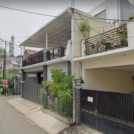Oyo 91341 D'Phoenix Anggrek Syariah Residence Jakarta Exterior foto