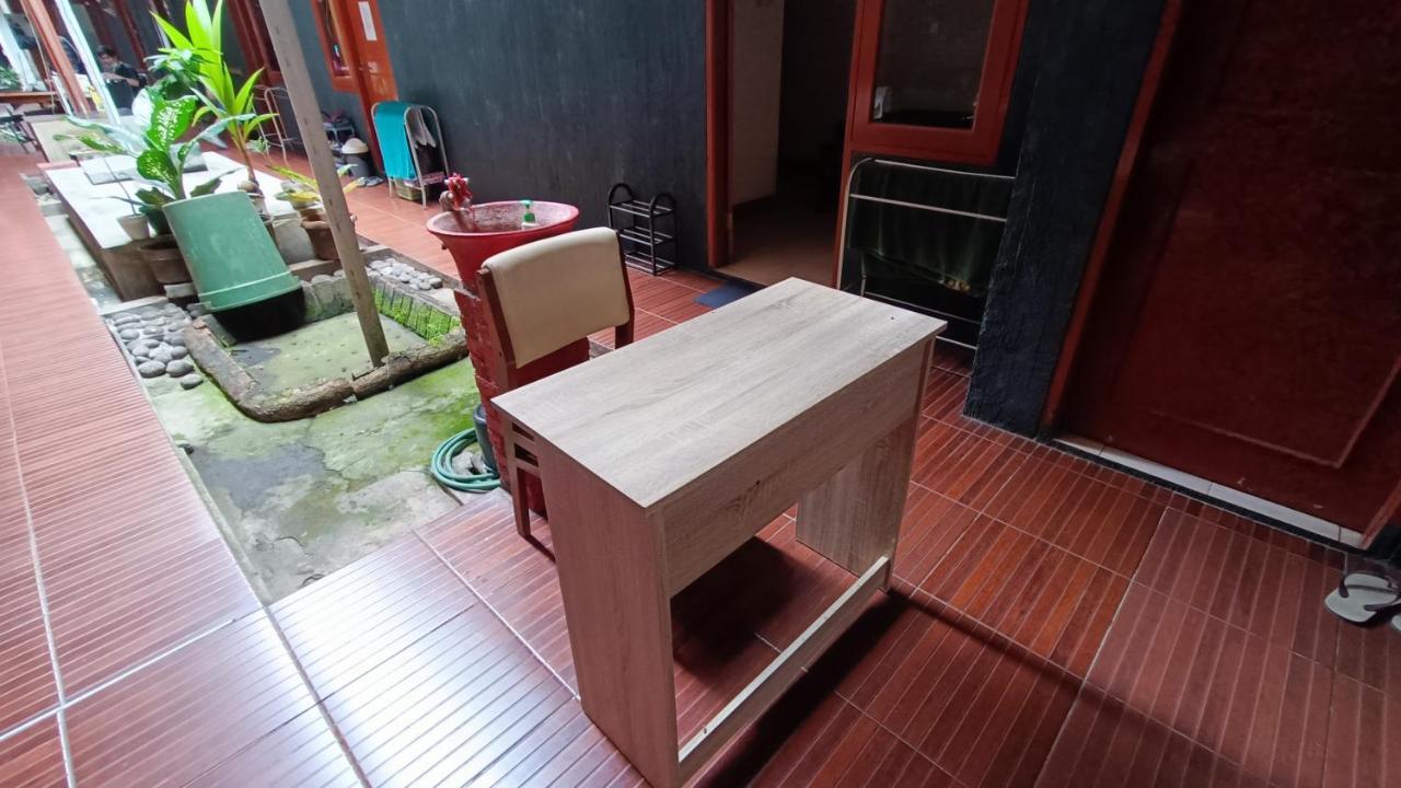 Oyo 91341 D'Phoenix Anggrek Syariah Residence Jakarta Exterior foto